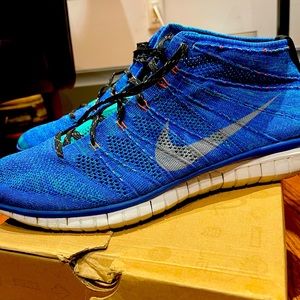 Nike Free Flyknit Chukka